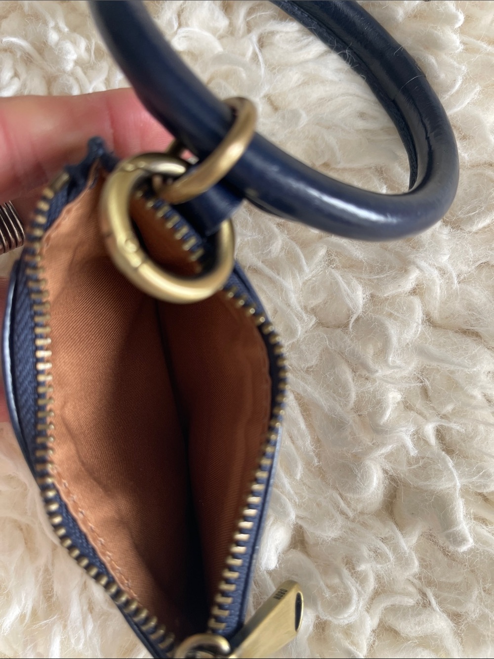 HOBO Navy Leather Bangle Wristlet Wallet - Picture 3 of 6